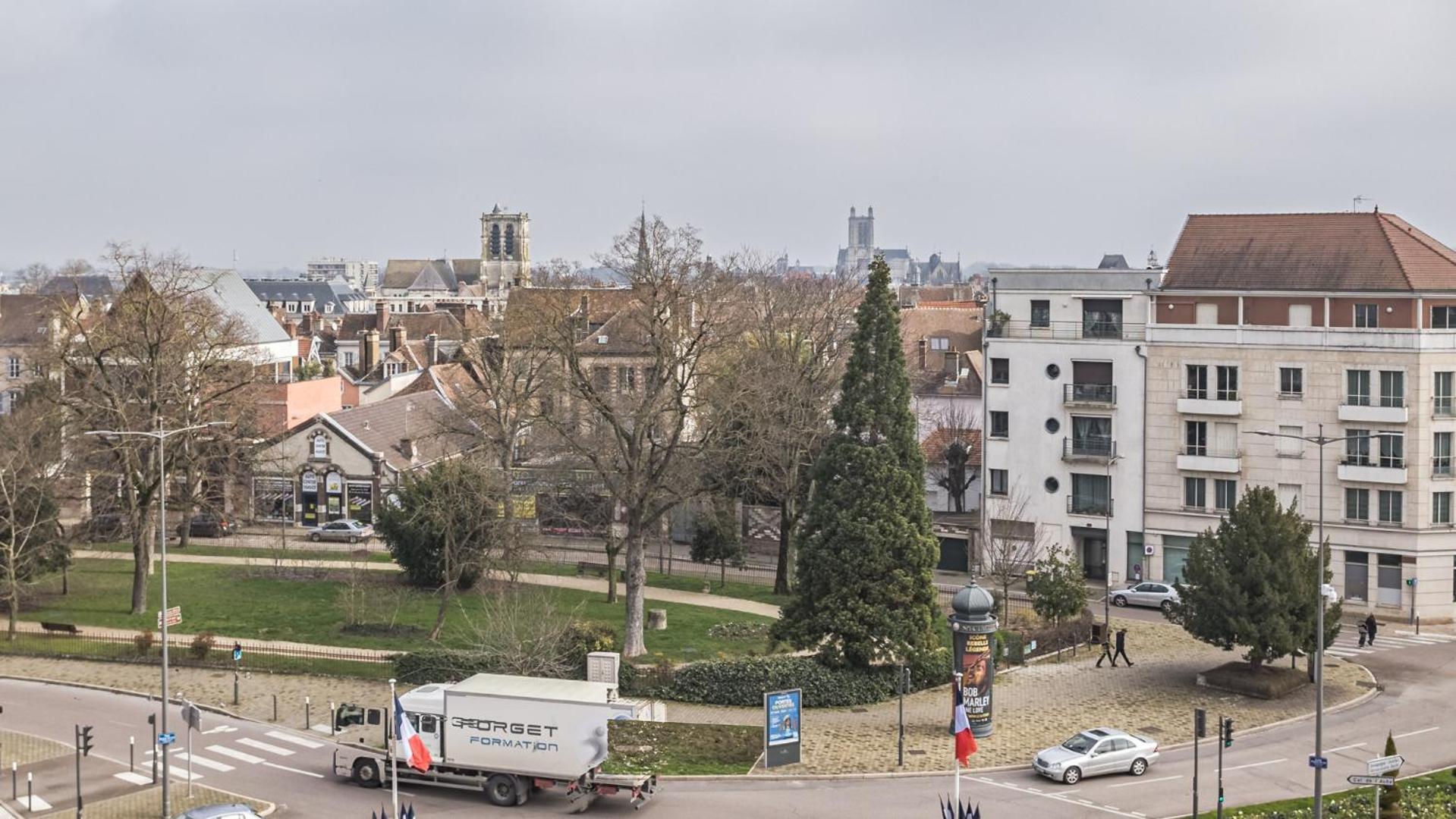 Le Balcon Troyen - Proche Hypercentre - 4 Pers. Lägenhet Troyes Exteriör bild